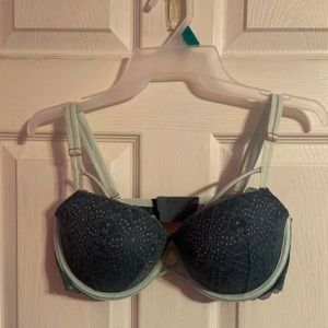 VS PINK DATE BRA